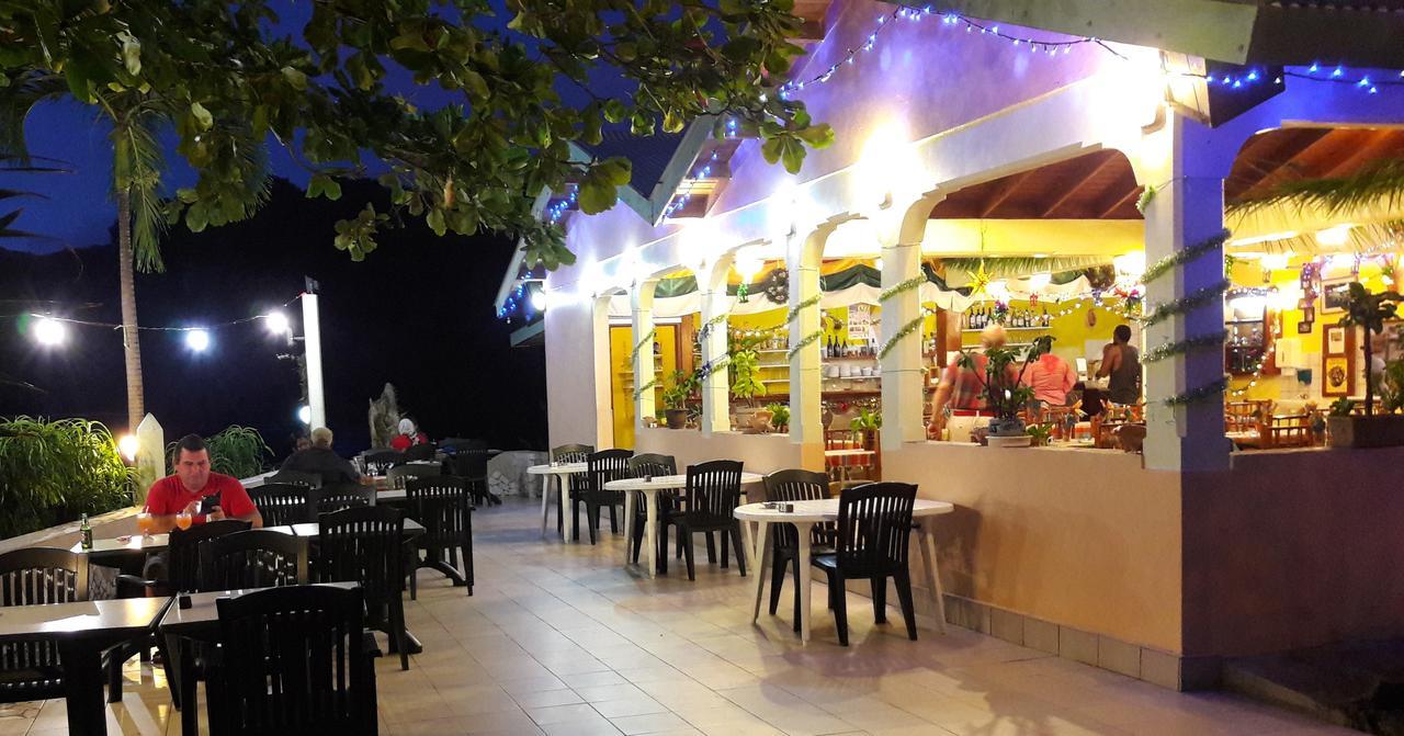 Sunset Bay Club All Inclusive Colihaut Kültér fotó